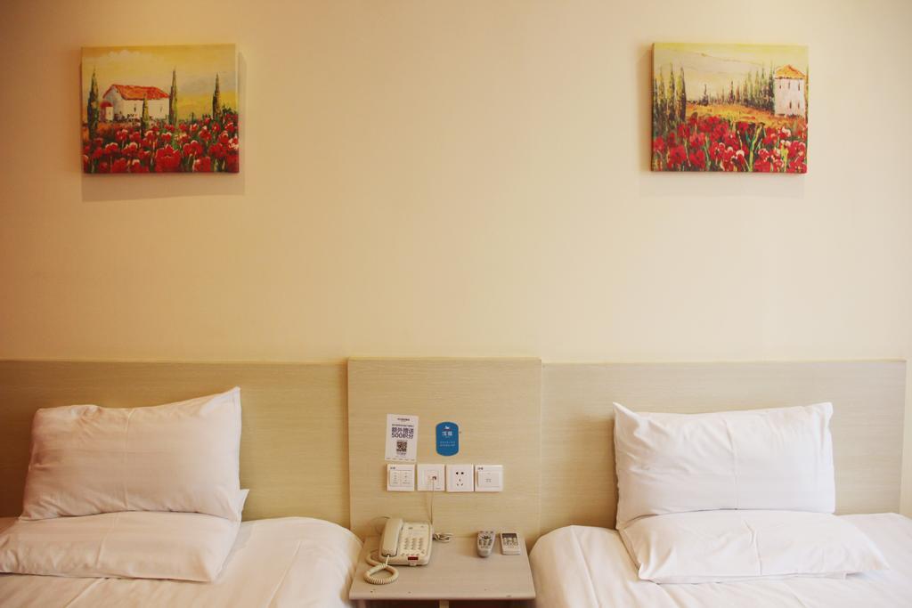 Hanting Express Shanghai Songjiang North Renmin Road Room photo