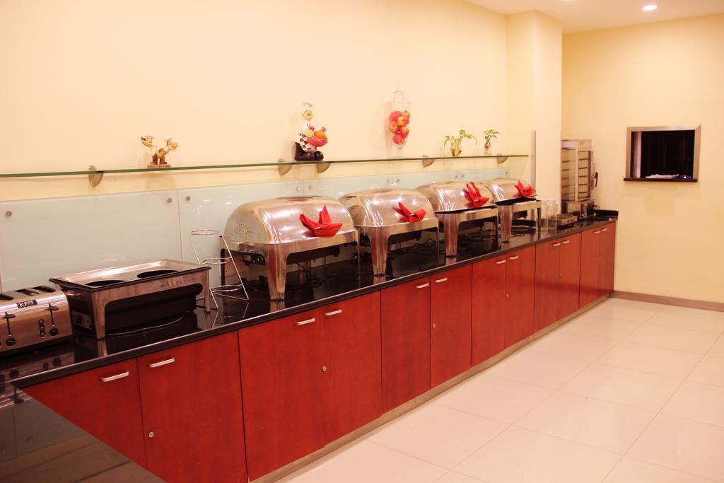 Hanting Express Shanghai Songjiang North Renmin Road Exterior photo